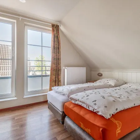 Pleasant Holiday In Cochem With Balcony And Garden * Ediger-Eller